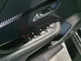 Peugeot 208 (2024) thumbnail 6