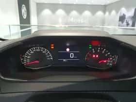 Peugeot 208 (2024) thumbnail 7