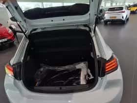 Peugeot 208 (2025) thumbnail 9