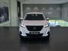 Peugeot 2008 (2021) thumbnail 2