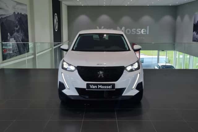 Peugeot 2008 (2021) thumbnail 3