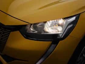 Peugeot e-208 (2022) thumbnail 15