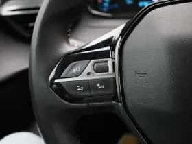 Peugeot e-208 (2022) thumbnail 18