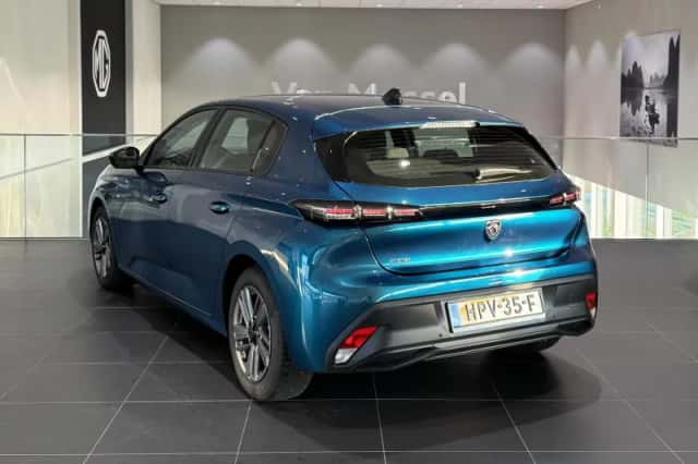 Peugeot 308 (2025) thumbnail 5