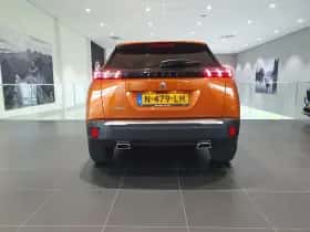 Peugeot 2008 (2021) thumbnail 5
