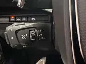 Peugeot 3008 (2022) thumbnail 18