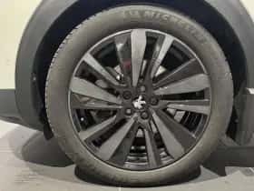 Peugeot 3008 (2022) thumbnail 10