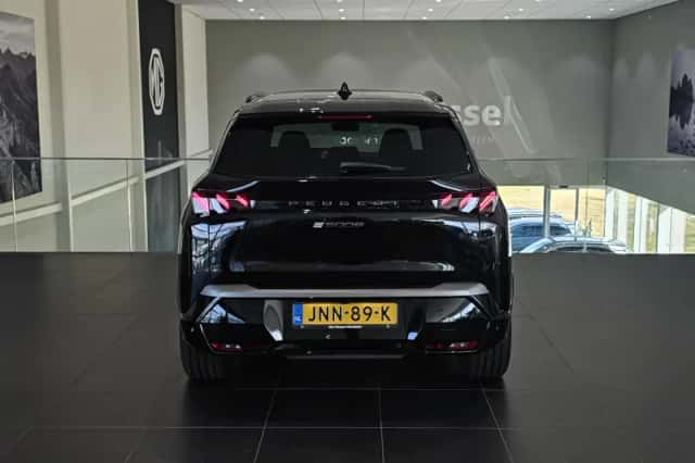 Peugeot E-5008 (2025) thumbnail 6
