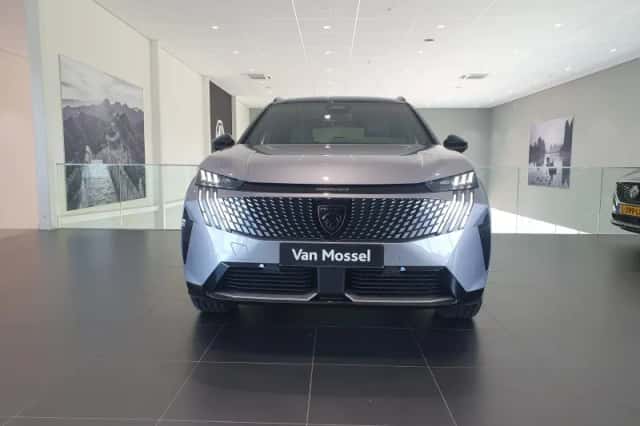 Peugeot E-5008 (2025) thumbnail 2