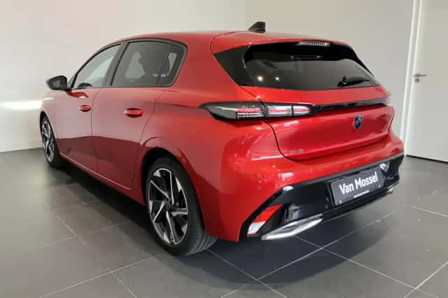 Peugeot 308 (2022) thumbnail 4