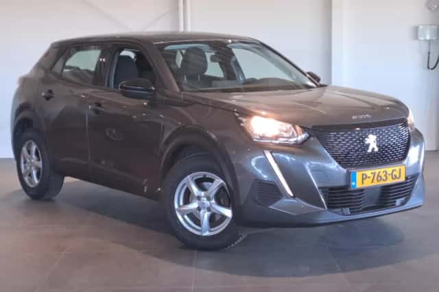 Peugeot 2008 (2022) thumbnail 2