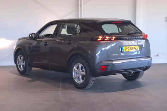Peugeot 2008 (2022) thumbnail 6