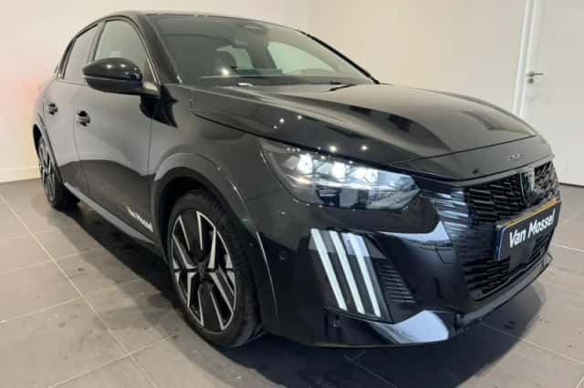 Peugeot 208 (2025) thumbnail 5
