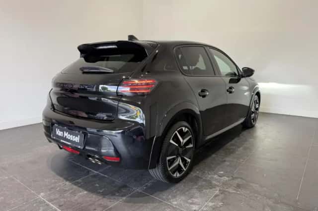 Peugeot 208 (2025) thumbnail 5