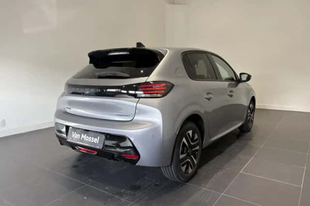 Peugeot 208 (2025) thumbnail 5