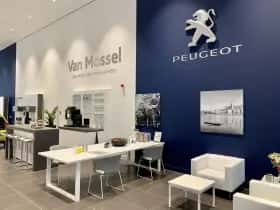 Peugeot 2008 (2022) thumbnail 4