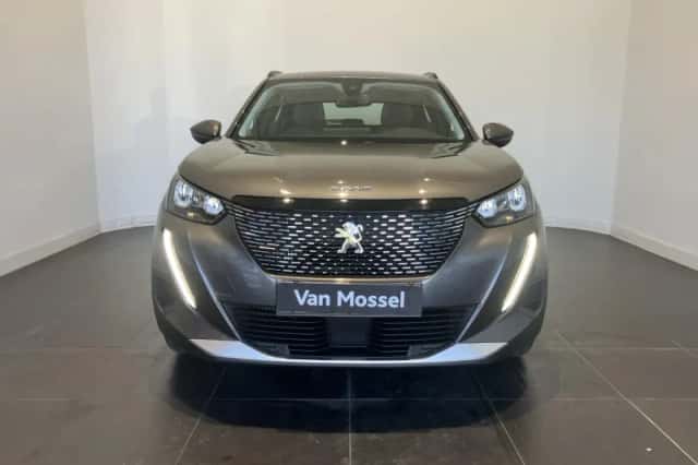 Peugeot 2008 (2020) thumbnail 3