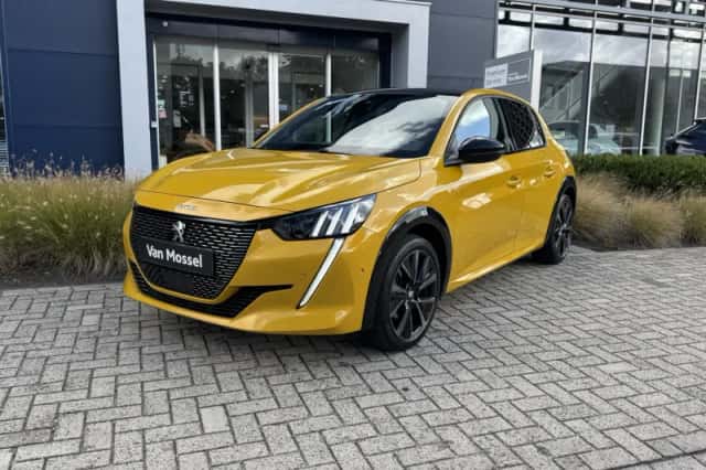 Peugeot 208 (2021) thumbnail 2