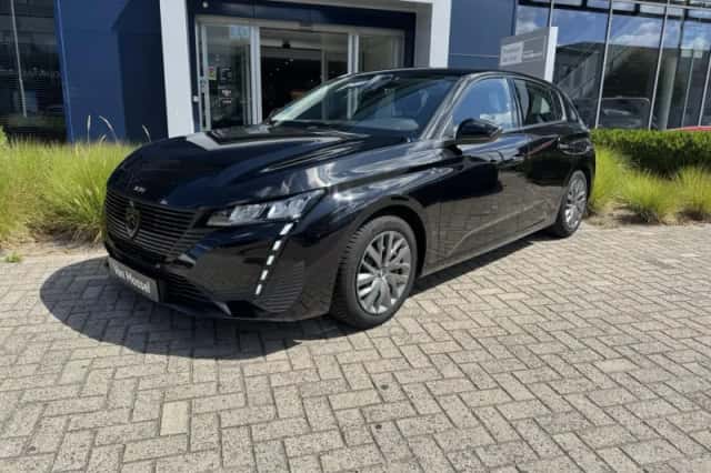 Peugeot 308 (2022) thumbnail 2