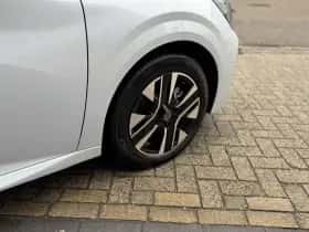 Peugeot 208 (2025) thumbnail 15