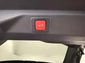Peugeot 3008 (2025) thumbnail 12