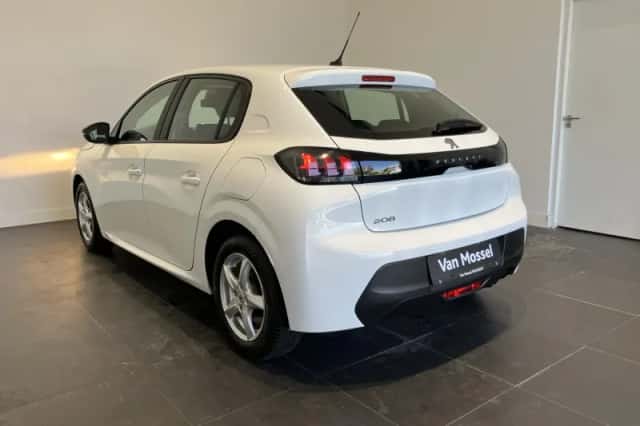 Peugeot 208 (2022) thumbnail 6