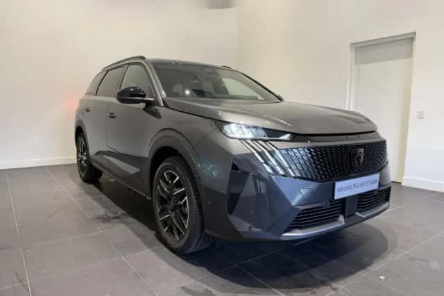 Peugeot 5008 (2026) thumbnail 3