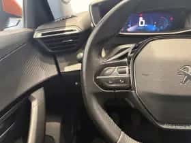Peugeot 2008 (2021) thumbnail 13