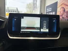 Peugeot 2008 (2021) thumbnail 29
