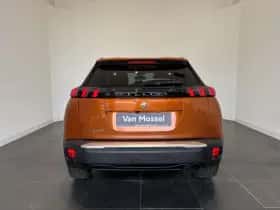 Peugeot 2008 (2021) thumbnail 6