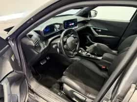 Peugeot 2008 (2021) thumbnail 7