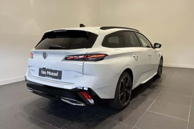 Peugeot e-308 (2025) thumbnail 4