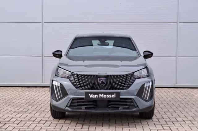 Peugeot 2008 (2024) thumbnail 2