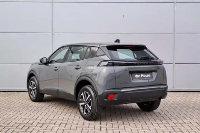 Peugeot 2008 (2024) thumbnail 5
