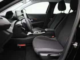 Peugeot e-208 (2023) thumbnail 9