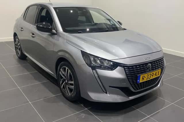 Peugeot 208 (2022) thumbnail 4
