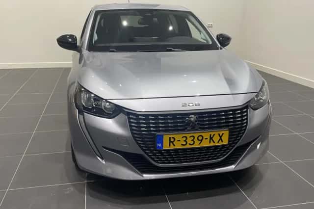 Peugeot 208 (2022) thumbnail 6