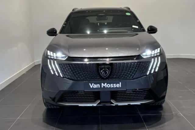 Peugeot E-5008 (2024) thumbnail 2