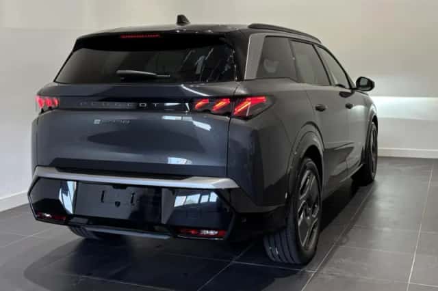 Peugeot E-5008 (2024) thumbnail 5