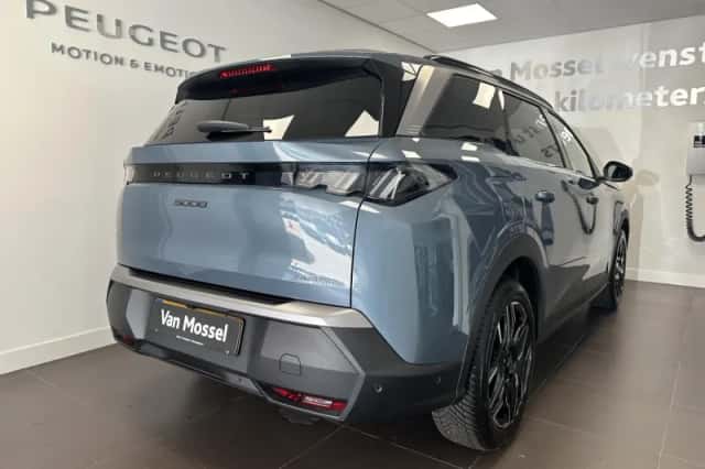 Peugeot 5008 (2025) thumbnail 3