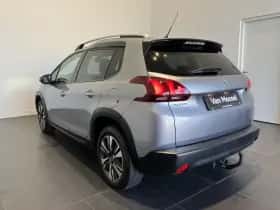 Peugeot 2008 (2019) thumbnail 5