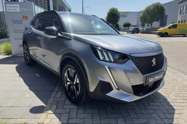 Peugeot e-2008 (2023) thumbnail 5