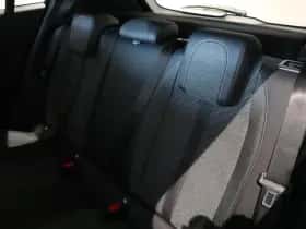Peugeot 2008 (2024) thumbnail 4
