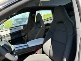 Polestar 4 (2025) thumbnail 11