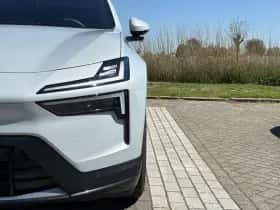 Polestar 4 (2025) thumbnail 9