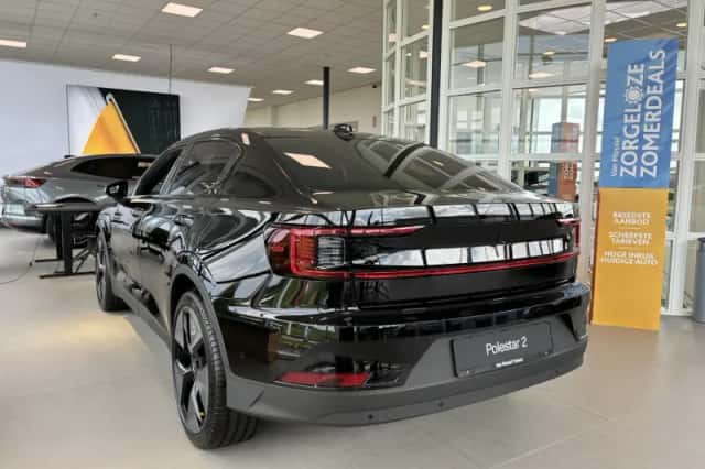 Polestar 2 (2026) thumbnail 3