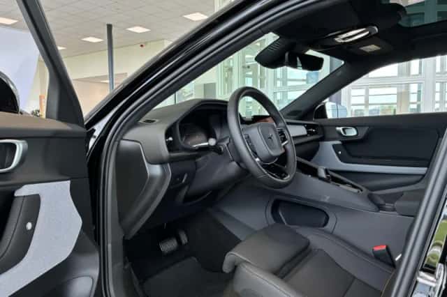 Polestar 2 (2026) thumbnail 6
