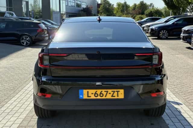 Polestar 2 (2021) thumbnail 5