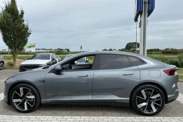 Polestar 4 (2026) thumbnail 3