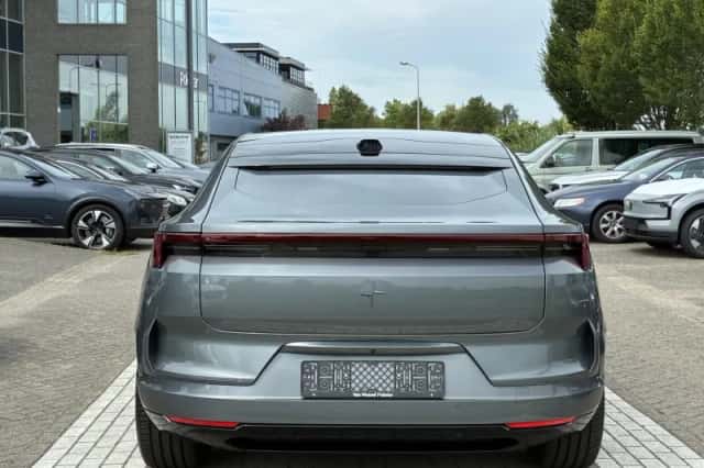 Polestar 4 (2026) thumbnail 5